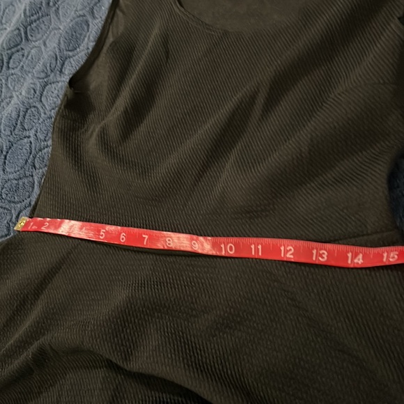 TRY THIS DRESS - Picture 7 of 7